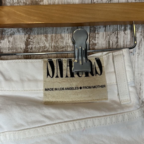 Mother SNACKS! High Waisted Double Stack Hover Fray Size 28 NWT - Picture 10 of 13